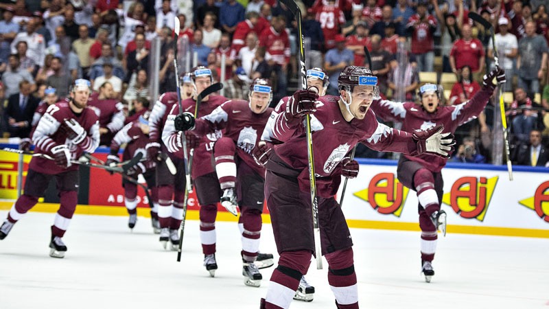 Kā soctīklotāji reaģē pēc Latvijas hokeja izlases iekļūšanas pasaules čempionāta ceturtdaļfinālā